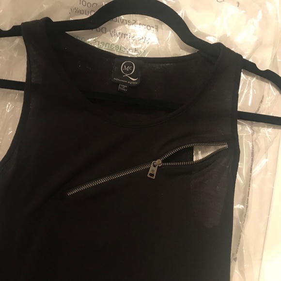 Sexy Alexander McQueen top - Picture 8 of 16